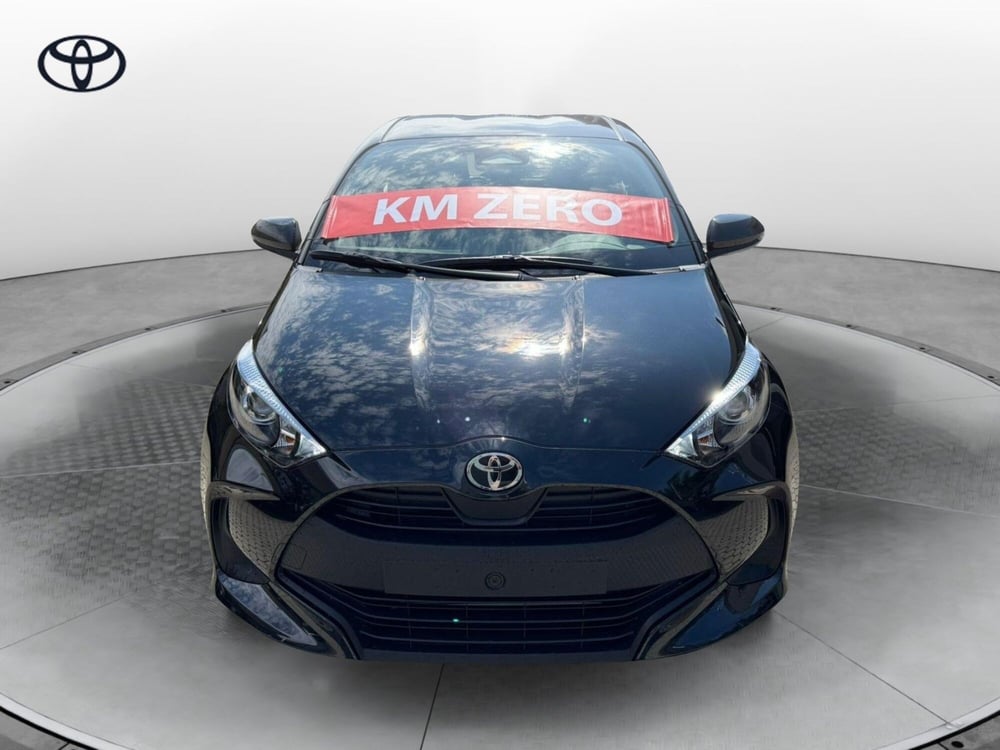 Toyota Yaris nuova a Como (5)