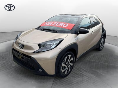 Toyota Aygo X 1.0 VVT-i 72 CV 5p. Undercover S-CVT nuova a Como