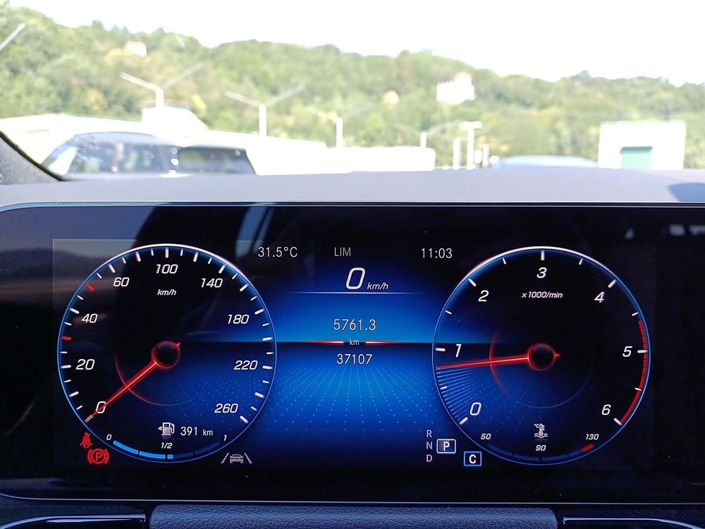 Mercedes-Benz GLA SUV usata  (14)