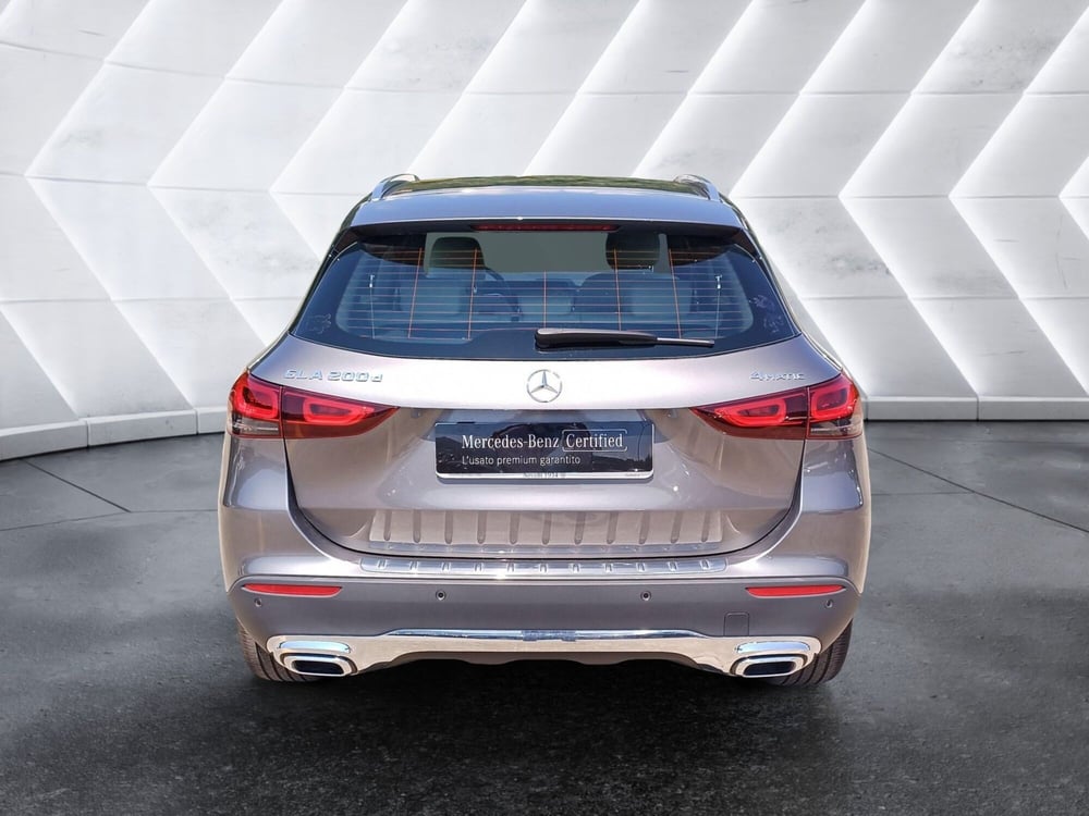 Mercedes-Benz GLA SUV usata  (3)