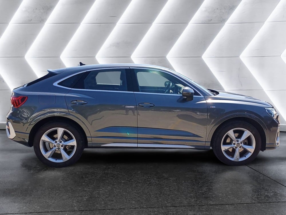 Audi Q3 Sportback usata  (5)