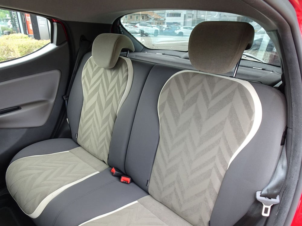 Lancia Ypsilon usata a Treviso (13)