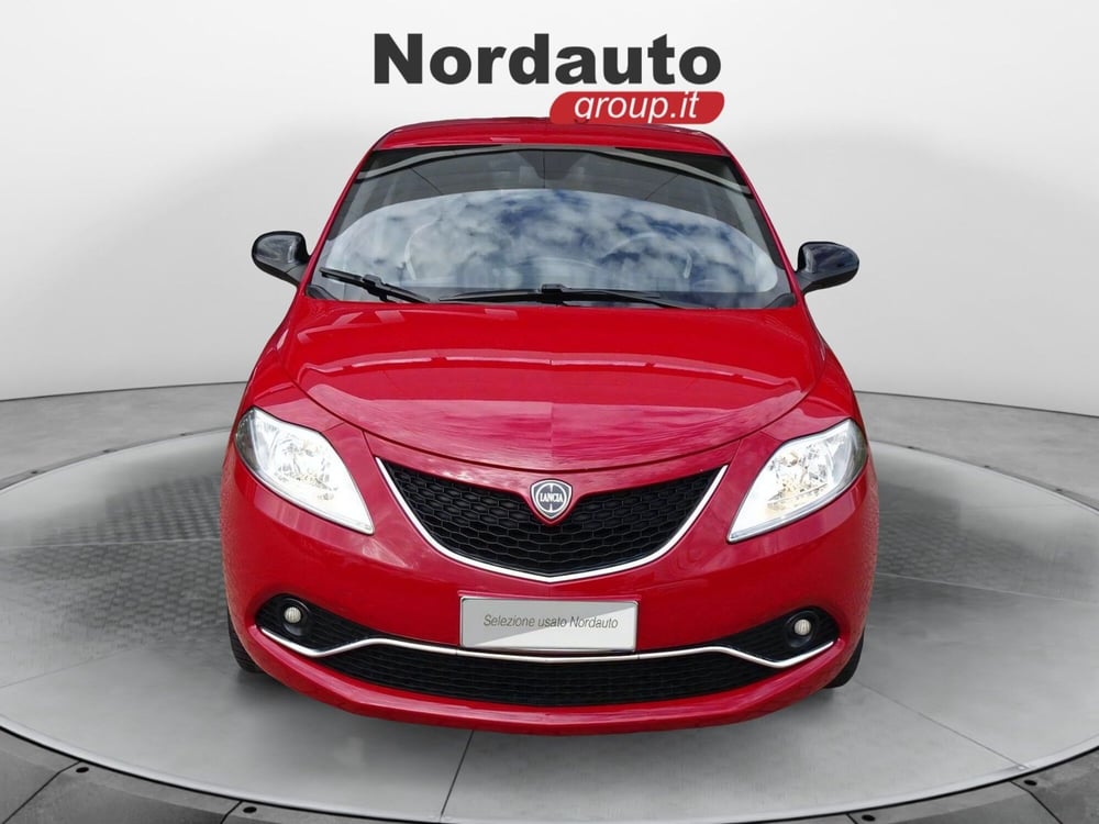 Lancia Ypsilon usata a Treviso (2)