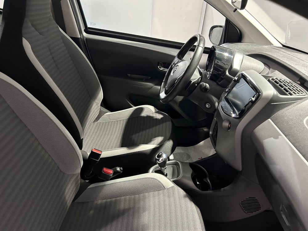 Toyota Aygo usata a Milano (6)