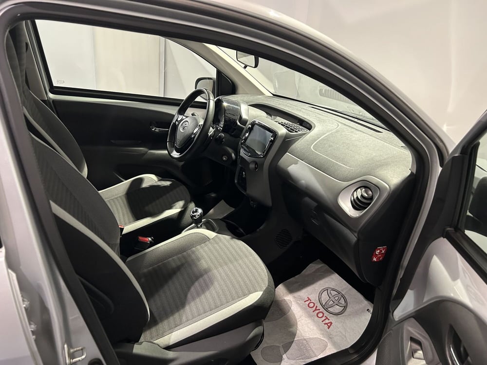 Toyota Aygo usata a Milano (7)