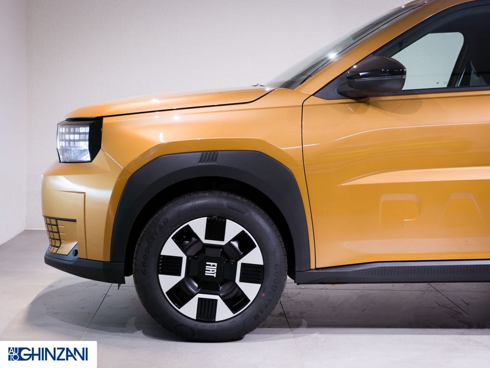 Fiat Grande Panda nuova a Bergamo (9)