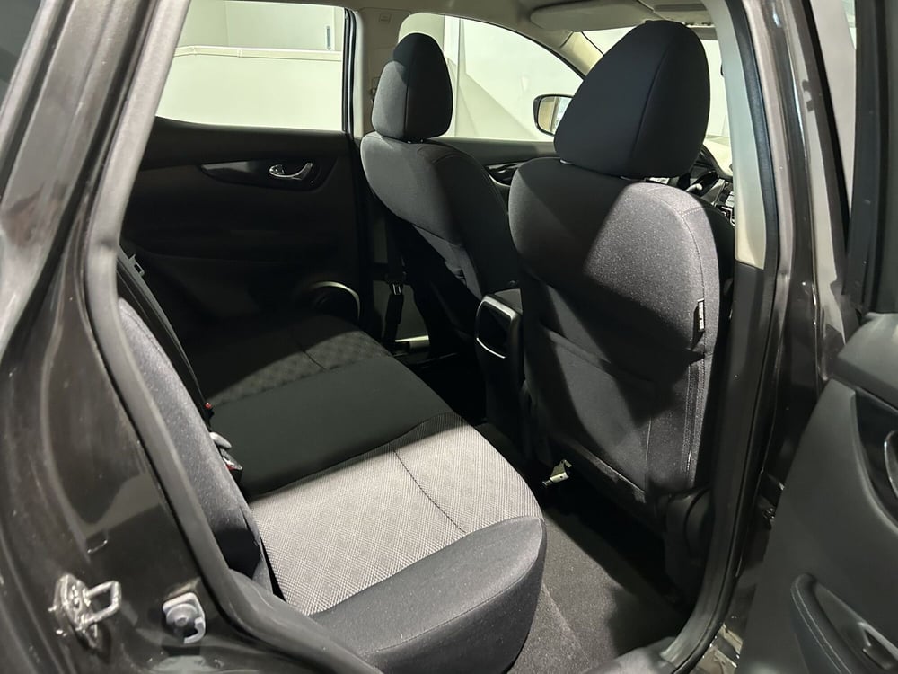Nissan Qashqai usata a Milano (14)