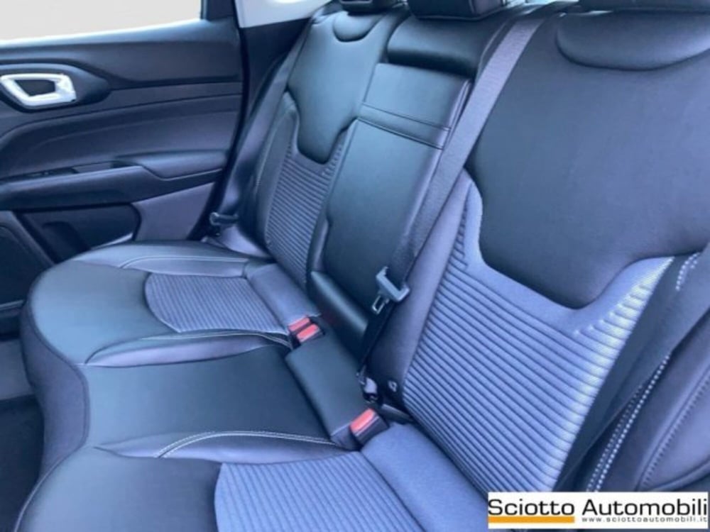 Jeep Compass nuova a Messina (13)