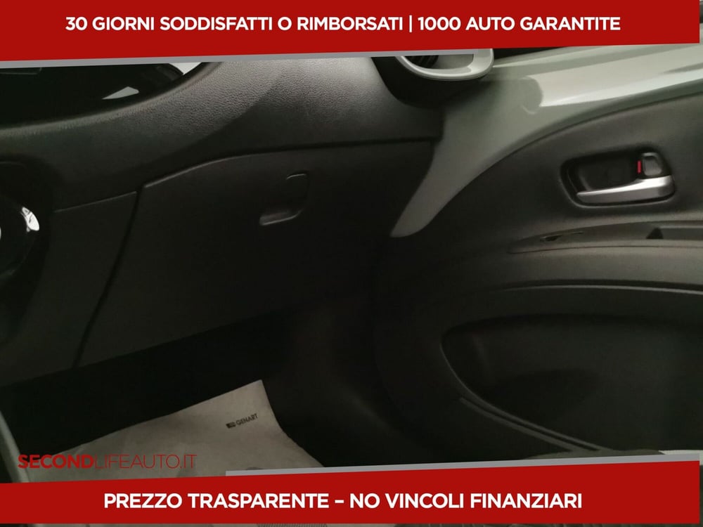 Toyota Aygo X nuova a Chieti (18)