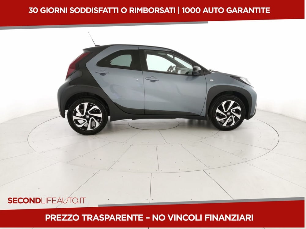 Toyota Aygo X nuova a Chieti (4)