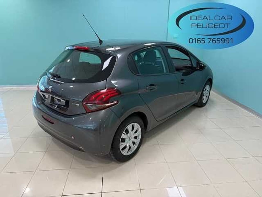 Peugeot 208 usata a Aosta (4)