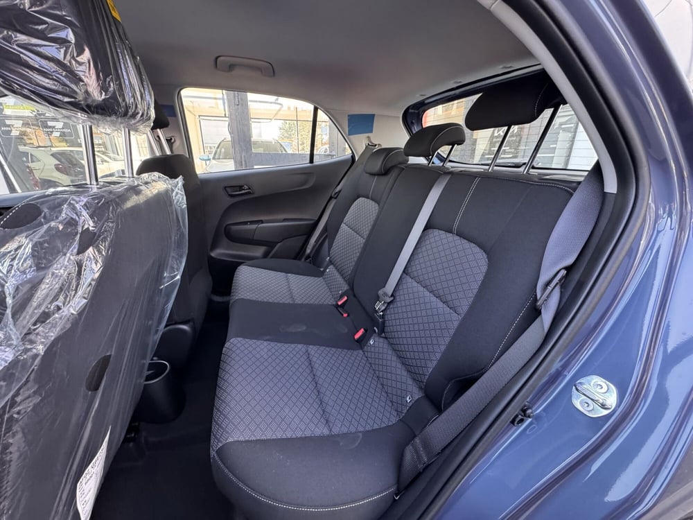 Kia Picanto nuova a La Spezia (11)