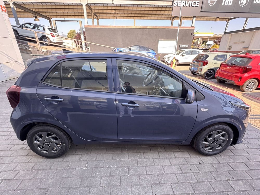 Kia Picanto nuova a La Spezia (8)