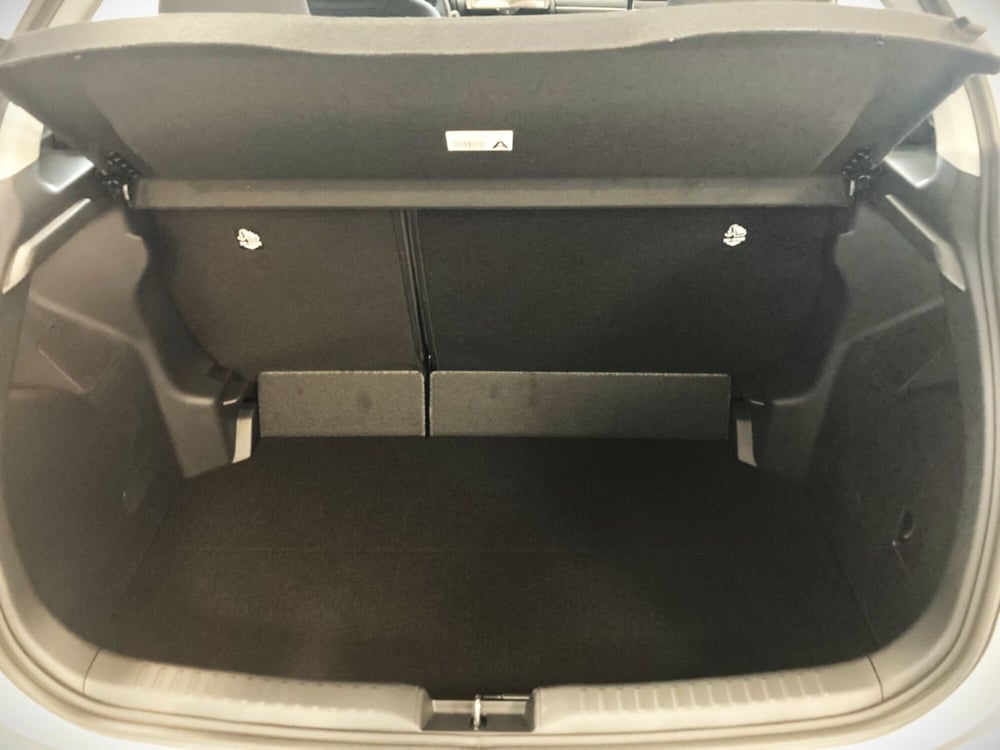 Mazda Mazda2 Hybrid nuova a Pavia (16)