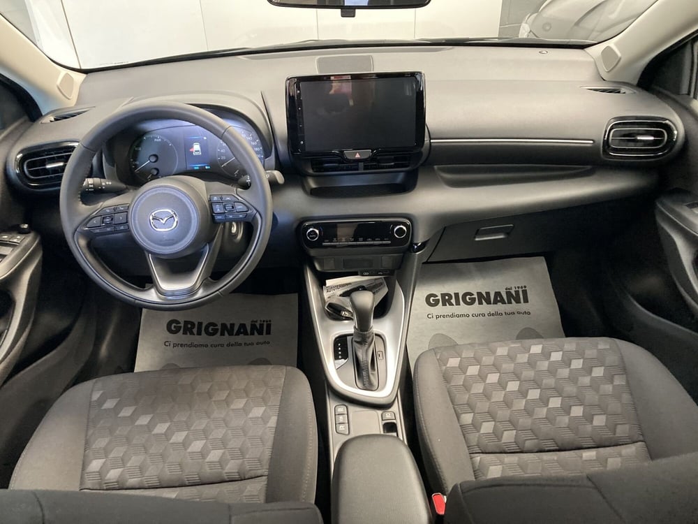 Mazda Mazda2 Hybrid nuova a Pavia (9)