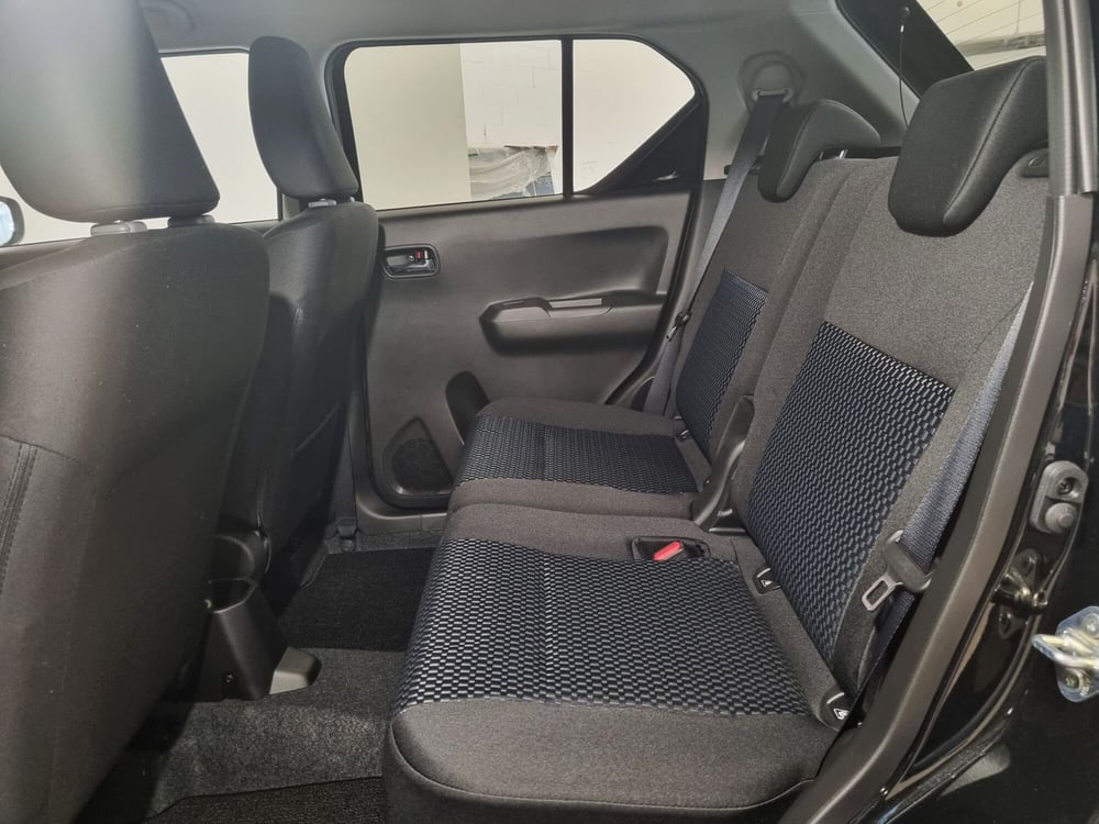 Suzuki Ignis nuova a Pavia (7)