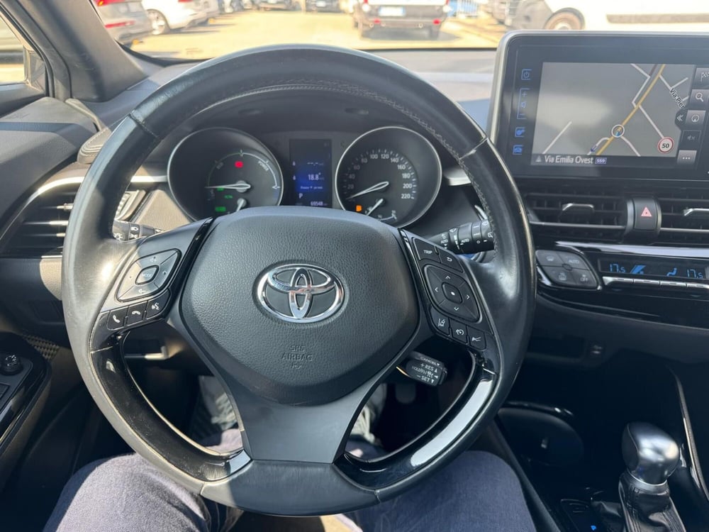 Toyota Toyota C-HR usata a Modena (11)