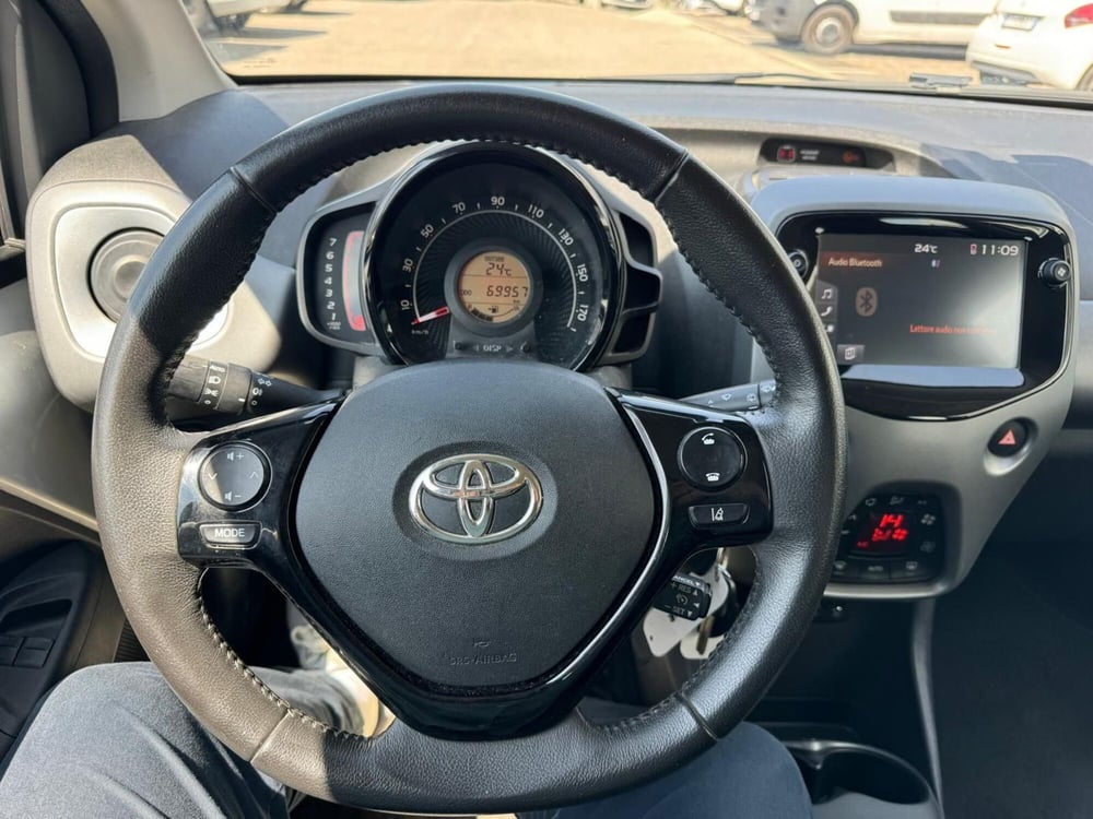 Toyota Aygo usata a Modena (11)