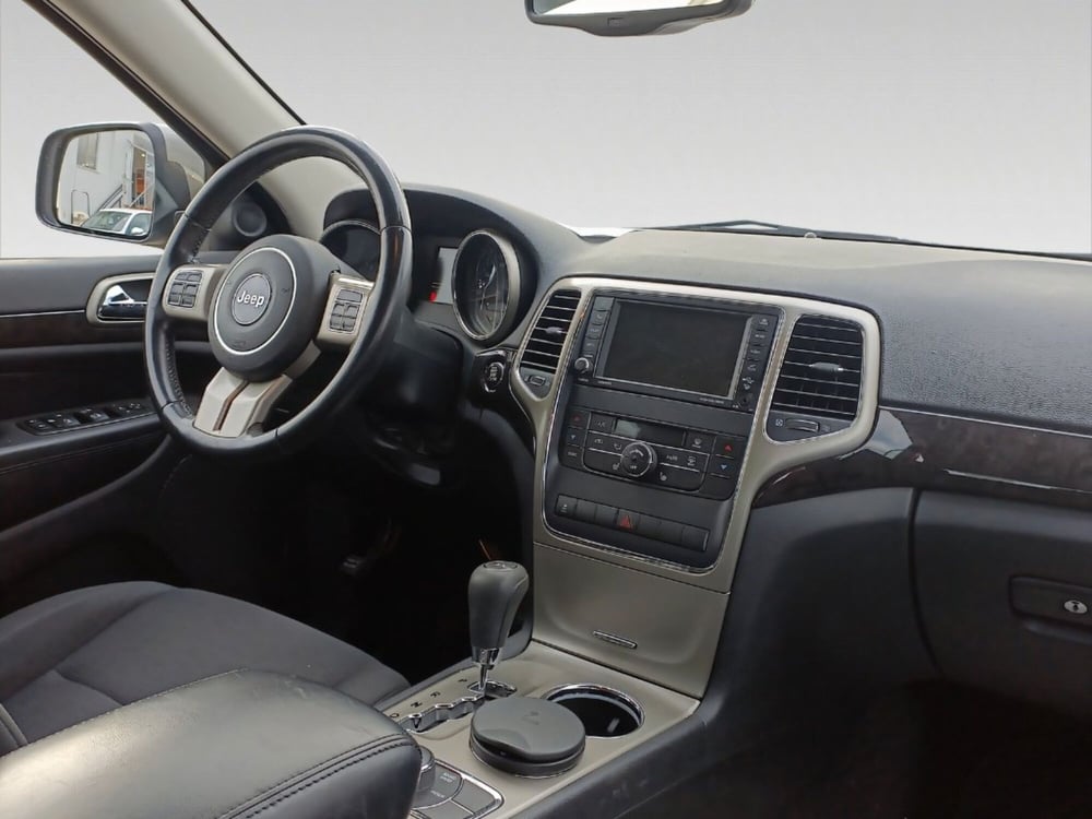 Jeep Grand Cherokee usata a Firenze (10)