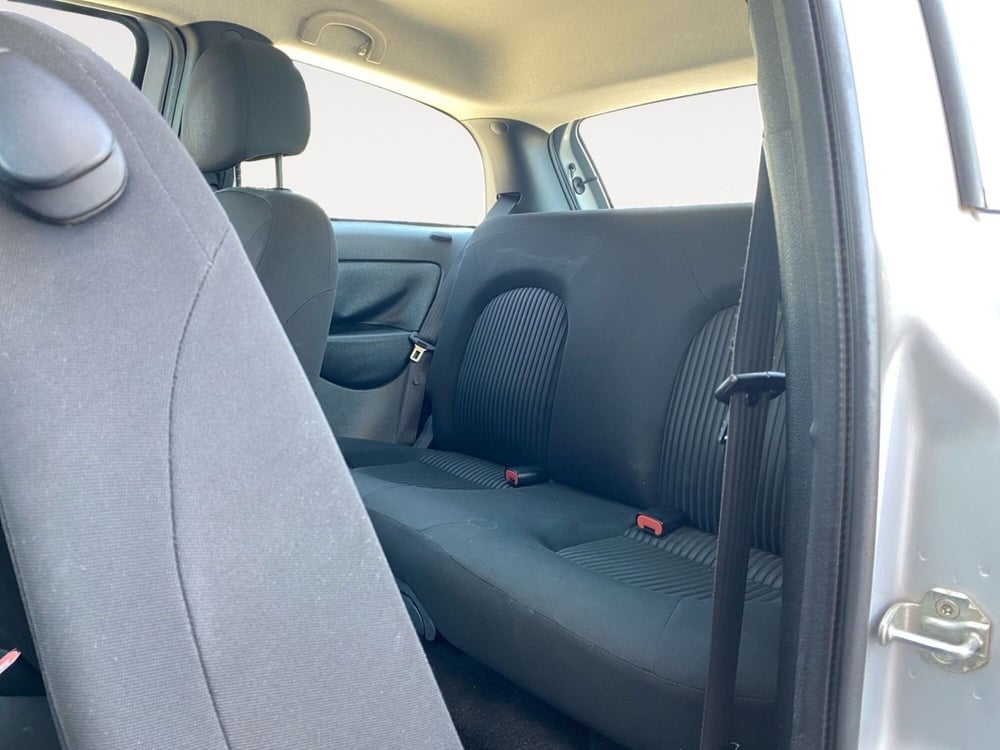 Lancia Ypsilon usata a Bologna (10)