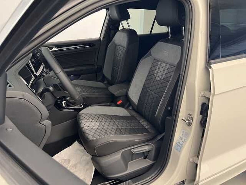Volkswagen T-Roc nuova a Forlì-Cesena (12)