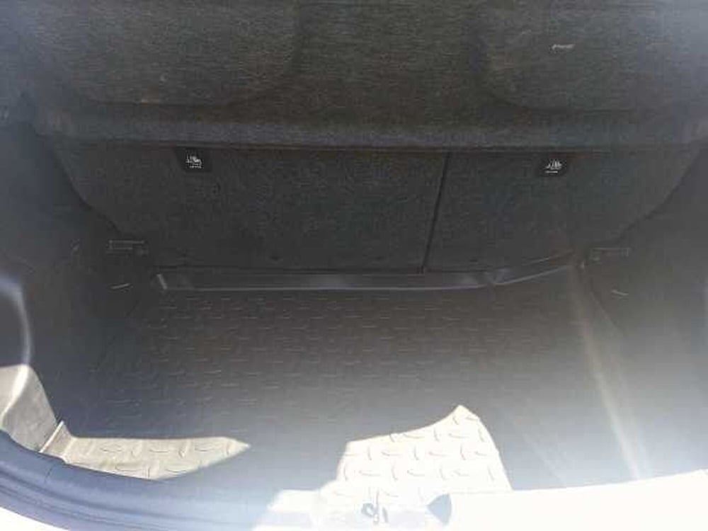 Toyota Yaris usata a Roma (16)