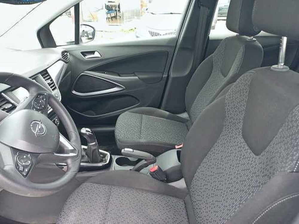 Opel Crossland X usata a Roma (13)
