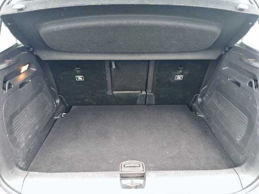 Opel Crossland X usata a Roma (15)