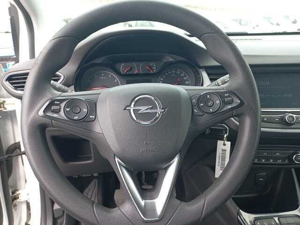 Opel Crossland X usata a Roma (8)