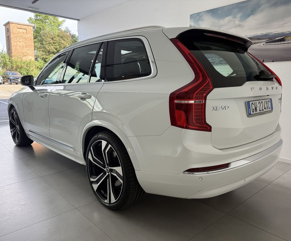 Volvo XC90 usata a Parma (8)