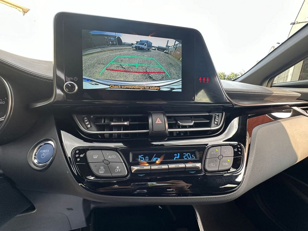 Toyota Toyota C-HR usata a Monza e Brianza (12)