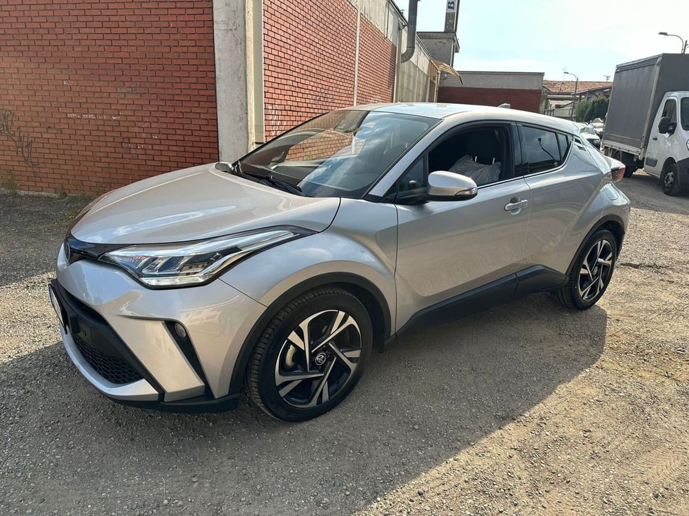 Toyota Toyota C-HR usata a Monza e Brianza (2)