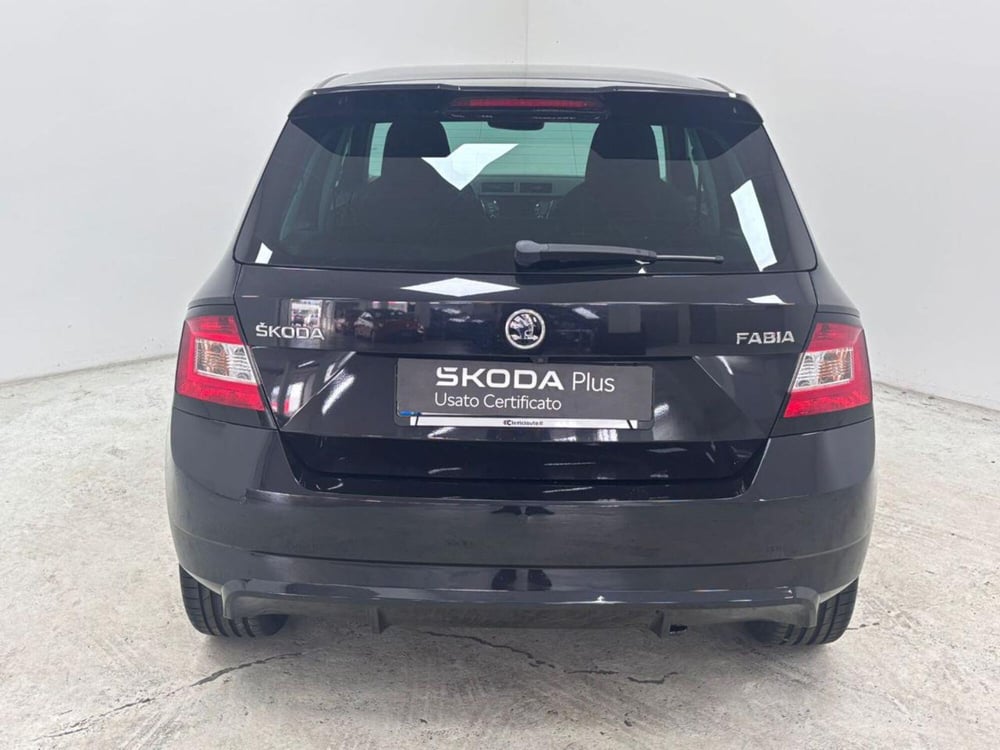 Skoda Fabia usata a Como (7)