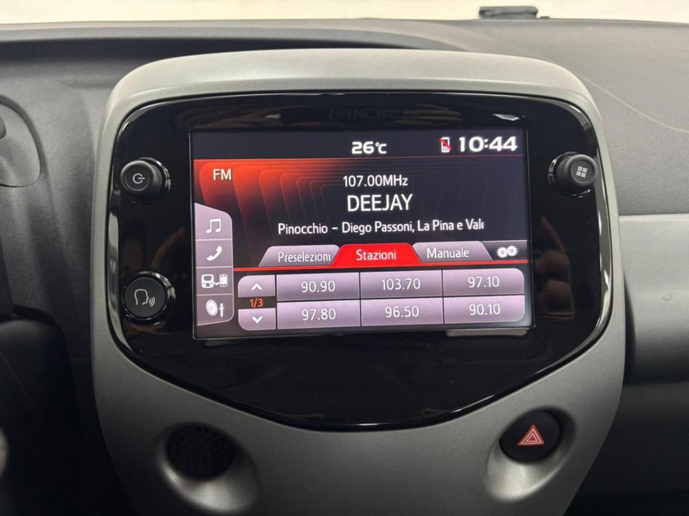 Toyota Aygo usata a Como (13)