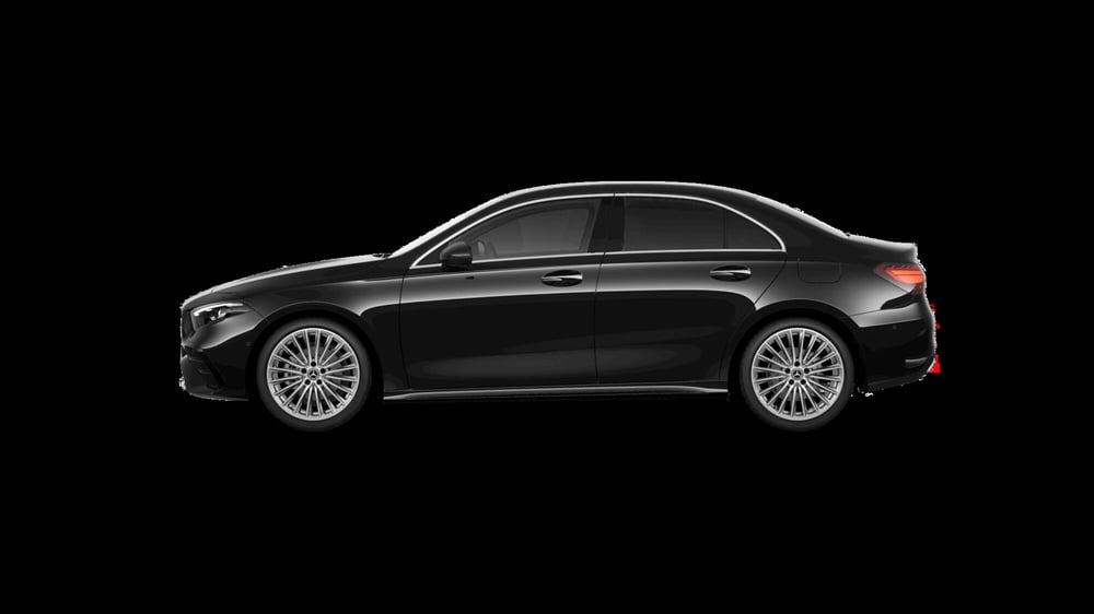 Mercedes-Benz Classe A Sedan nuova a Milano (2)