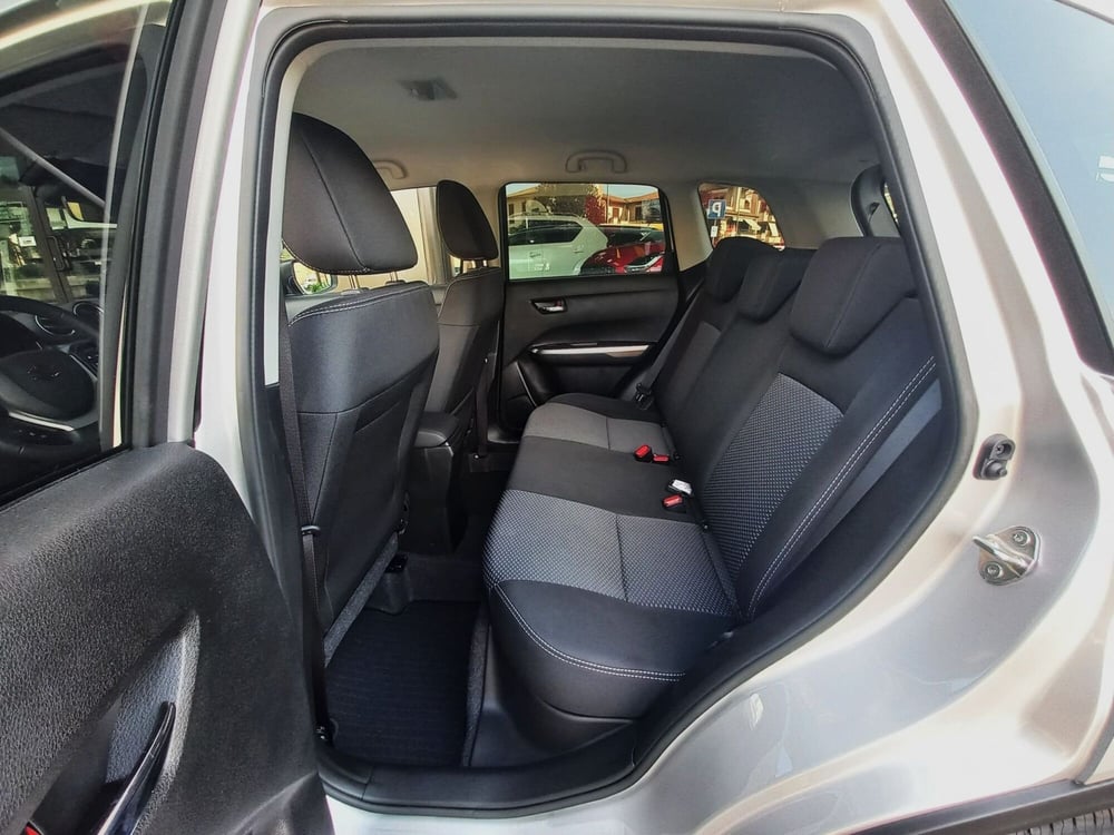 Suzuki Vitara nuova a Milano (7)