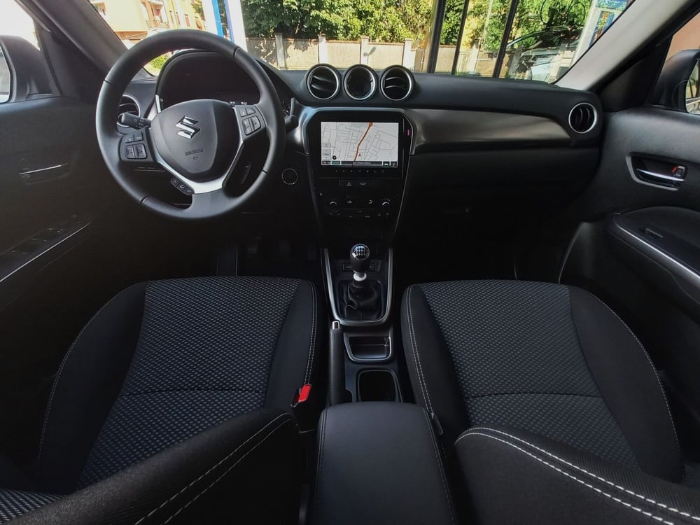 Suzuki Vitara nuova a Milano (8)