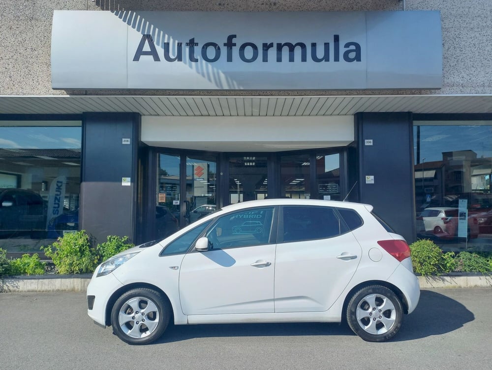 Kia Venga usata a Milano (3)
