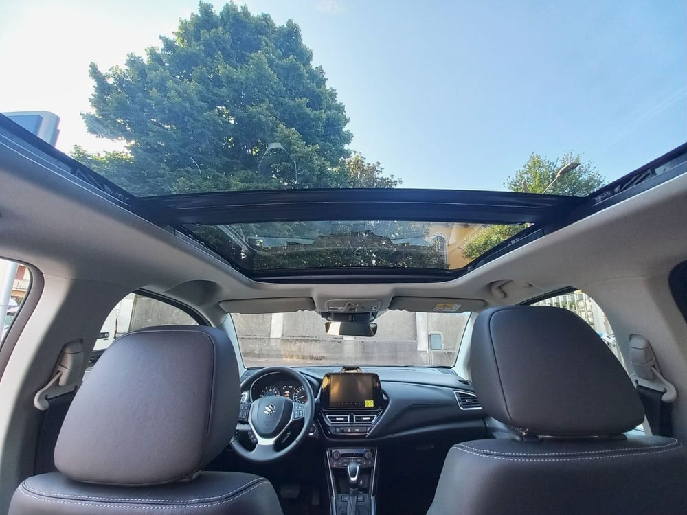 Suzuki S-Cross nuova a Milano (10)