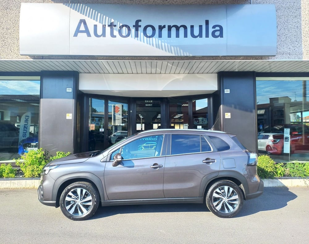 Suzuki S-Cross nuova a Milano (3)