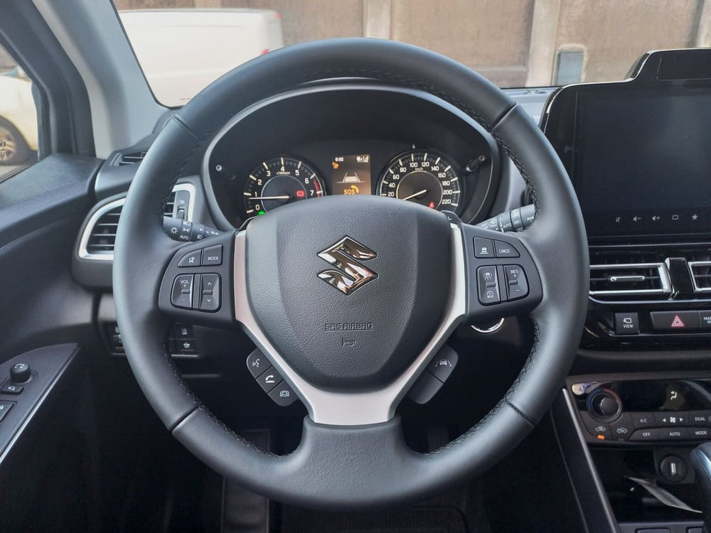 Suzuki S-Cross nuova a Milano (8)