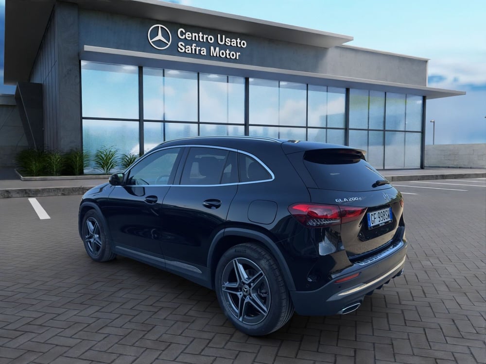 Mercedes-Benz GLA SUV usata a Cosenza (4)