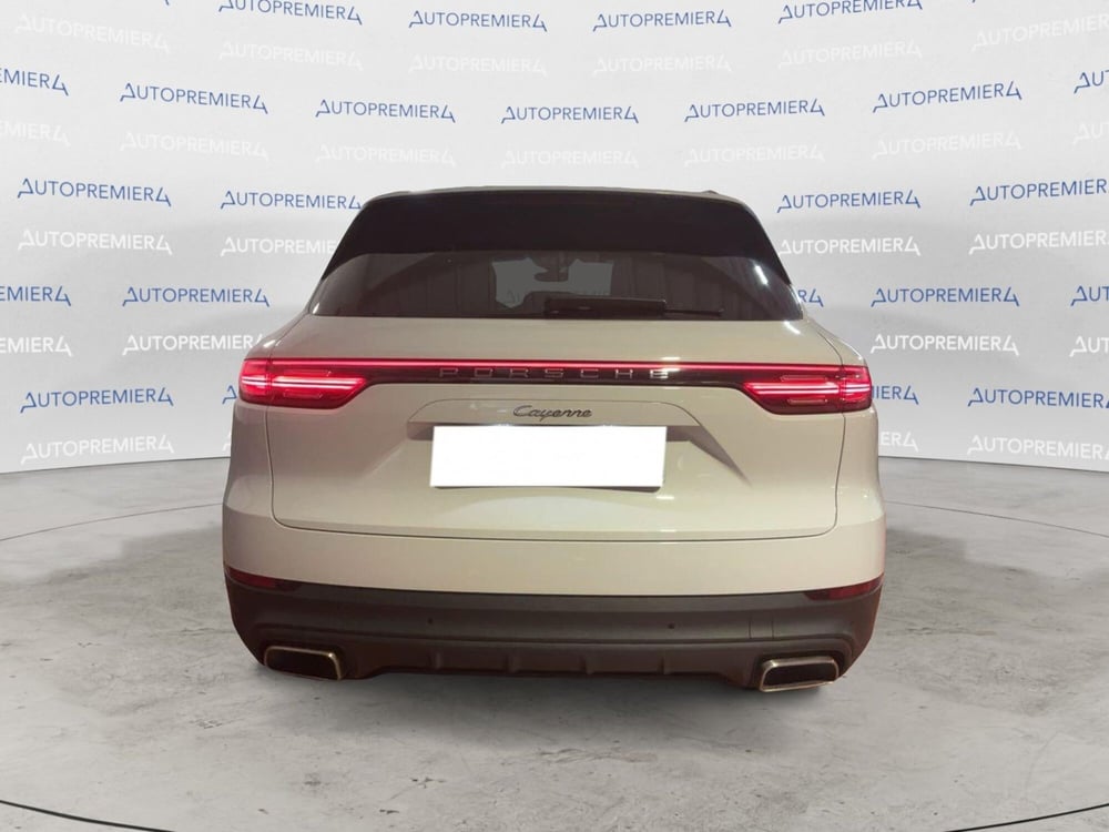 Porsche Cayenne usata a Como (3)