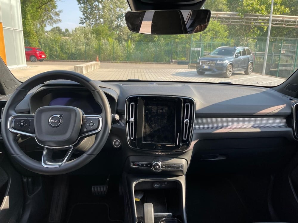 Volvo XC40 usata a Como (10)