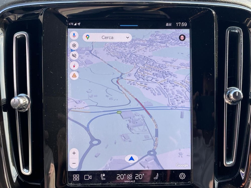 Volvo XC40 usata a Como (12)