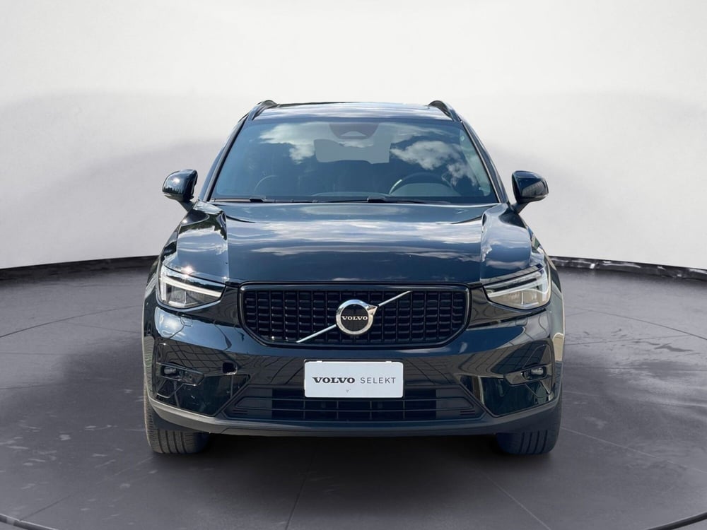 Volvo XC40 usata a Como (3)