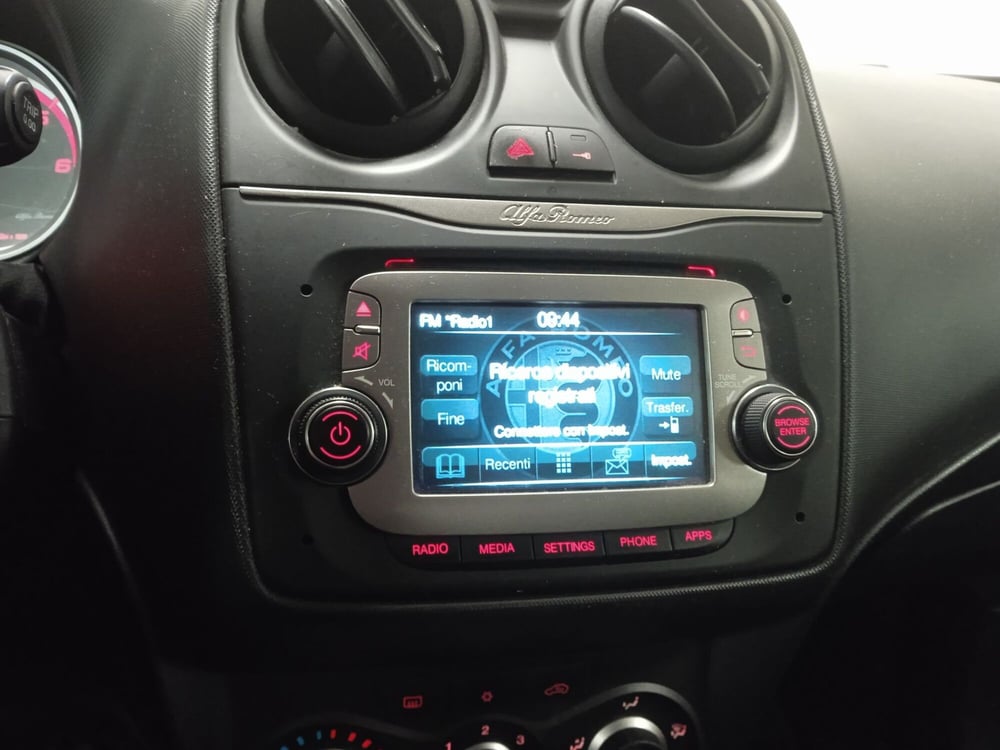 Alfa Romeo MiTo usata a Torino (13)