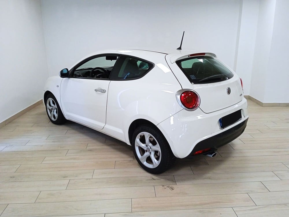 Alfa Romeo MiTo usata a Torino (6)