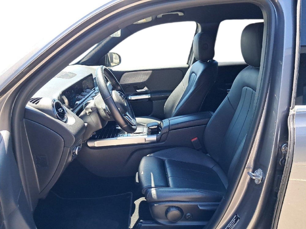 Mercedes-Benz GLB usata a Salerno (9)