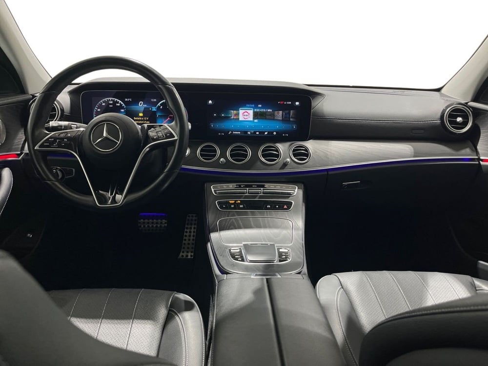 Mercedes-Benz Classe E Station Wagon usata a Napoli (11)